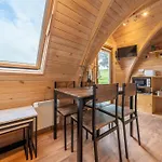 Chata Borrett Escapes - Luxury Pods *