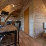 Borrett Escapes - Luxury Pods Lodge Sedbergh