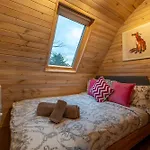 Borrett Escapes - Luxury Pods