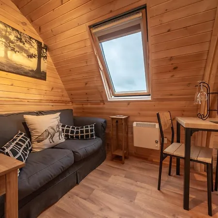 Borrett Escapes - Luxury Pods Lodge