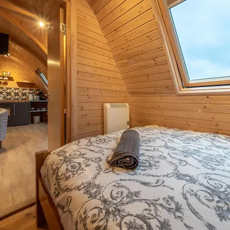 Lodge Borrett Escapes - Luxury Pods *