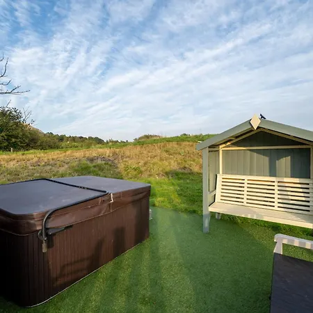 Lodge Borrett Escapes - Luxury Pods