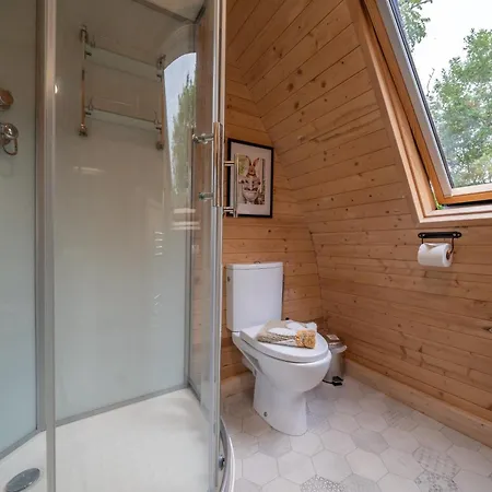 Lodge Borrett Escapes - Luxury Pods