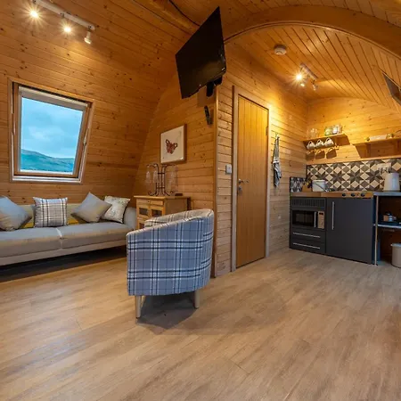 Borrett Escapes - Luxury Pods