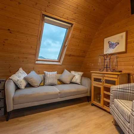 Borrett Escapes - Luxury Pods Lodge