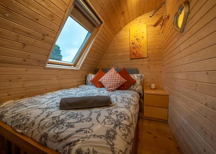 Borrett Escapes - Luxury Pods Lodge *