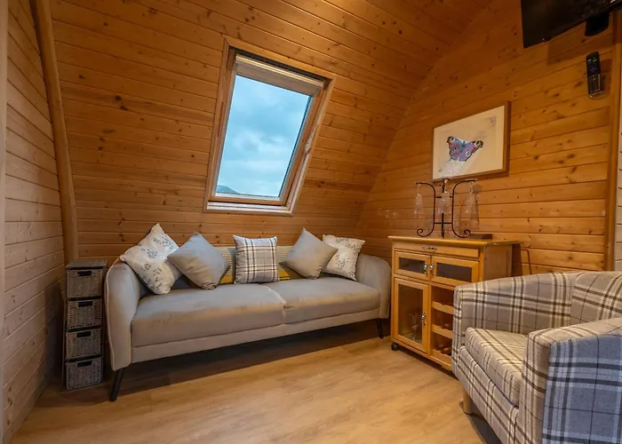 Borrett Escapes - Luxury Pods Lodge