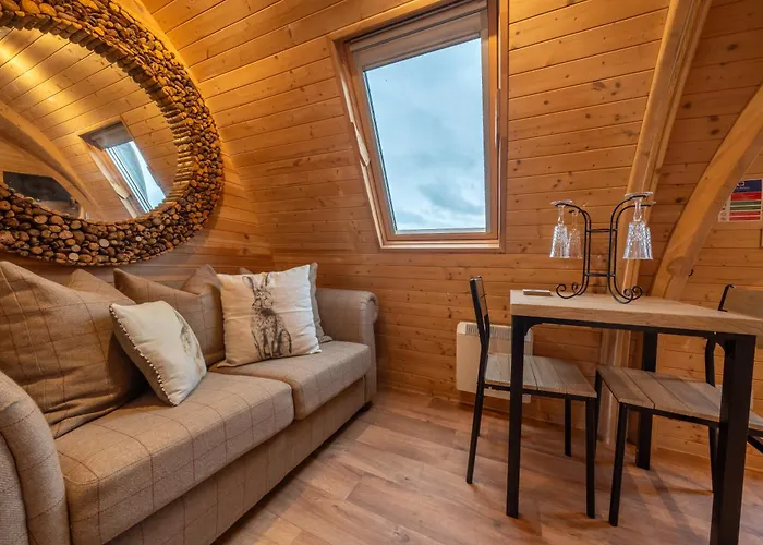 Borrett Escapes - Luxury Pods *